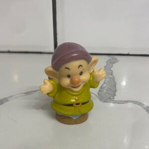 Little People Dwarf Dopey 2012